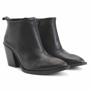 Fluevog US 11 Entrance: Room 406 ankle boots